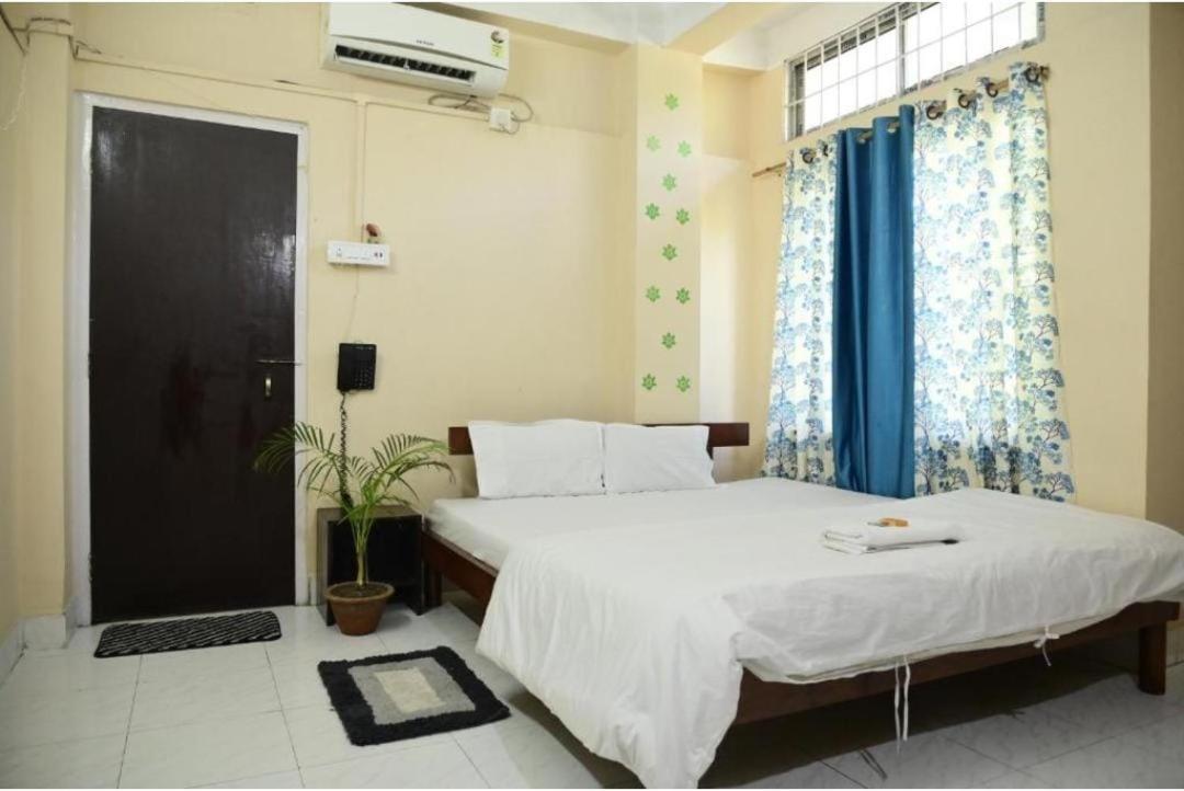 Quarto Inn Γουβαχάτι Εξωτερικό φωτογραφία